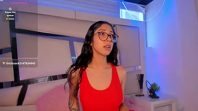 Mis  lola online show from 11-26-25, 08:21