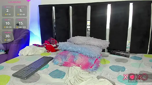 Kala Alia online show from 10-19-25, 07:36