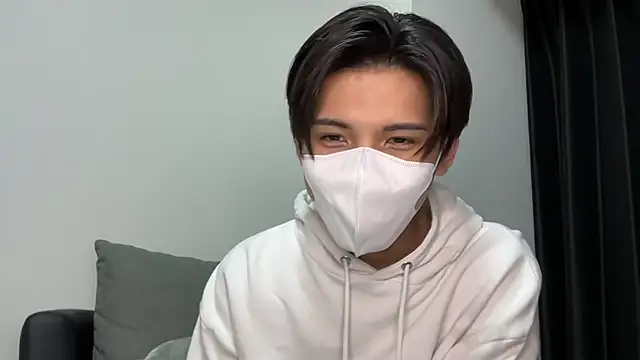 Snapshot of Lio_kun chatting on 12-07-24, 03:08 Lio kun online show from 12-07-24, 03:08