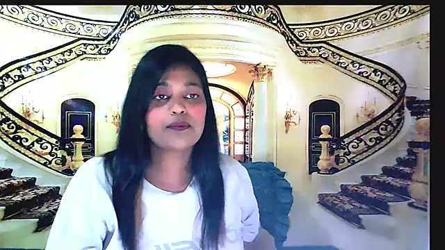 Snapshot of IndianYummy chatting on 12-15-24, 05:53 IndianYummy online show from 12-15-24, 05:53