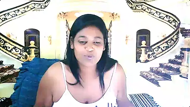 Snapshot of IndianYummy chatting on 02-27-25, 01:16 IndianYummy online show from 02-27-25, 01:16