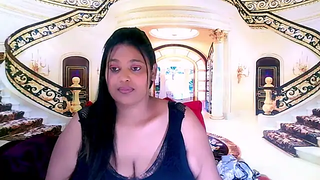 Snapshot of IndianYummy chatting on 09-19-25, 05:24 IndianYummy online show from 09-19-25, 05:24