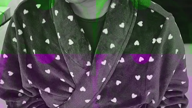 IzzyyBeelmonth online show from 01-05-25, 08:10