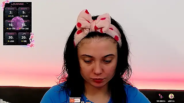 AveryWillow online show from 02-07-25, 07:06