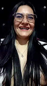 Snapshot of Hanna_Kinsley chatting on 03-07-25, 03:40 Hanna Kinsley online show from 03-07-25, 03:40