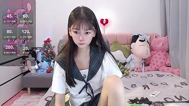 Snapshot of Xiaomi-Angela chatting on 01-06-25, 04:26 Xiaomi-Angela online show from 01-06-25, 04:26