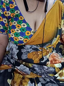 Yours Radika online show from 02-18-25, 03:21