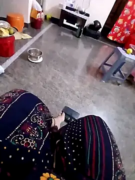 Yours Radika online show from 11-21-25, 01:54