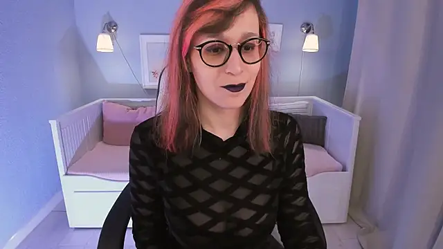 Snapshot of Dora_Marcelli chatting on 01-17-25, 06:47 Dora Marcelli online show from 01-17-25, 06:47