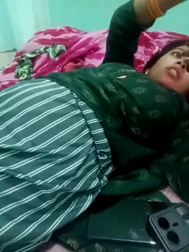 Surajpuja79 online show from 02-16-26, 08:32