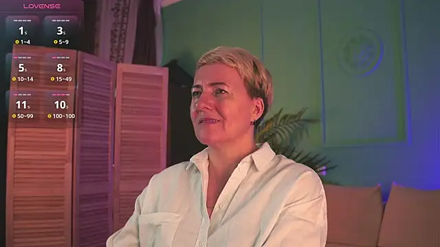 Snapshot of Nika_Smit chatting on 11-07-25, 10:04 Nika Smit online show from 11-07-25, 10:04