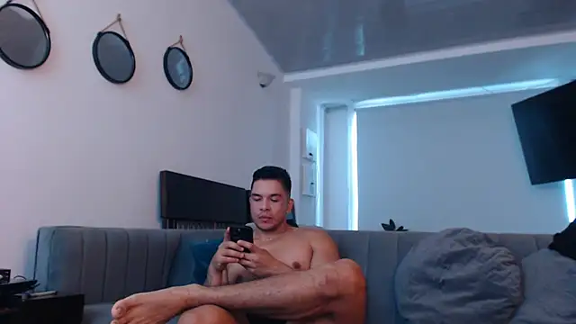 estebandelouis online show from 03-03-25, 01:42