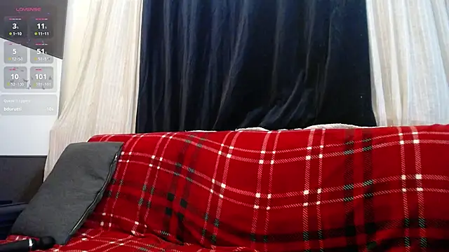 Blond Woman online show from 12-02-24, 03:58