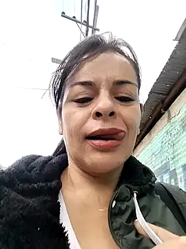 NATHALIA-28  online show from 01-17-25, 08:22