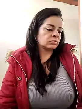NATHALIA-28  online show from 01-18-25, 07:37