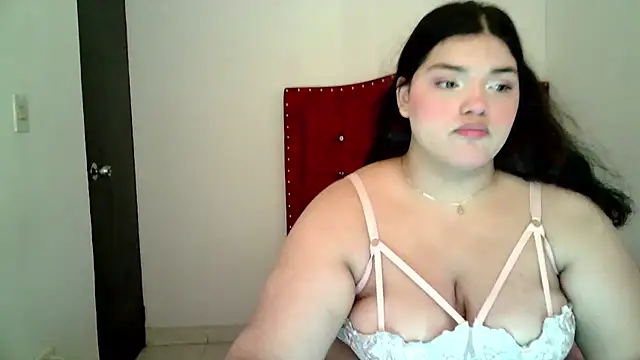 kira vegaa online show from 12-13-24, 01:44