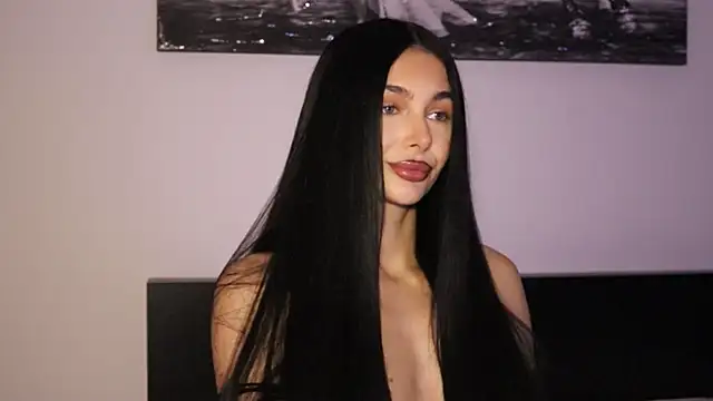 IvyKaelani online show from 10-17-25, 01:35