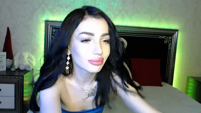 Snapshot of NancyLovee_ chatting on 01-28-25, 08:47 NancyLovee online show from 01-28-25, 08:47