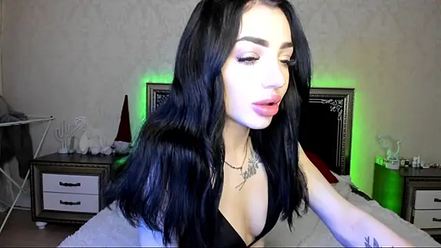 Snapshot of NancyLovee_ chatting on 02-28-25, 03:04 NancyLovee online show from 02-28-25, 03:04
