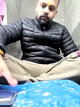 hot-po online show from 01-18-25, 06:13