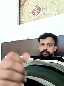 hot-po online show from 01-22-25, 04:33