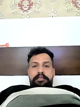 hot-po online show from 01-23-25, 04:37