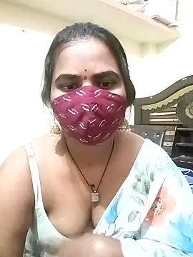 anitha906 online show from 12-13-24, 04:16