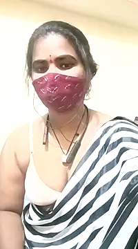 anitha906 online show from 01-04-25, 09:21