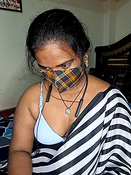 anitha906 online show from 02-13-25, 07:52