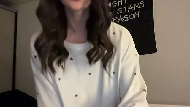 Snapshot of ur_molly chatting on 11-18-25, 11:58 ur molly online show from 11-18-25, 11:58