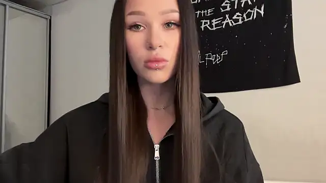 ur molly online show from 02-28-26, 05:08