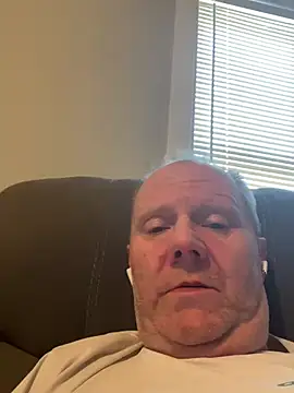 Snapshot of masterjerseyjoe chatting on 01-09-25, 02:07 masterjerseyjoe online show from 01-09-25, 02:07