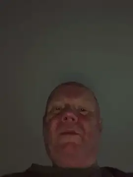 Snapshot of masterjerseyjoe chatting on 01-20-25, 12:18 masterjerseyjoe online show from 01-20-25, 12:18