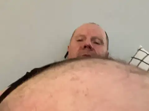 Snapshot of masterjerseyjoe chatting on 02-08-25, 03:21 masterjerseyjoe online show from 02-08-25, 03:21