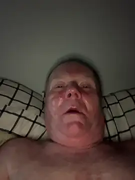 Snapshot of masterjerseyjoe chatting on 02-13-25, 08:59 masterjerseyjoe online show from 02-13-25, 08:59