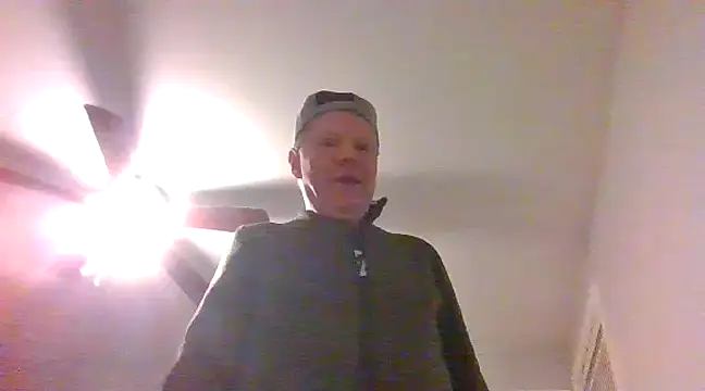 Snapshot of masterjerseyjoe chatting on 02-23-25, 08:49 masterjerseyjoe online show from 02-23-25, 08:49