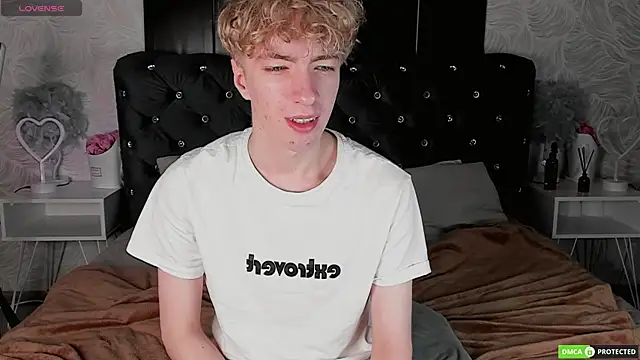 TrevorBenson online show from 10-06-25, 06:16