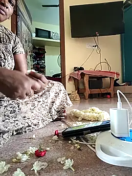 Snapshot of Pavitra78 chatting on 03-23-25, 03:43 Pavitra78 online show from 03-23-25, 03:43