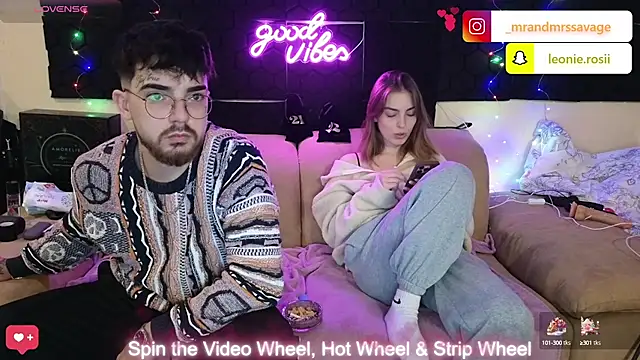 Snapshot of MrAndMrsSavage chatting on 12-22-24, 05:32 MrAndMrsSavage online show from 12-22-24, 05:32