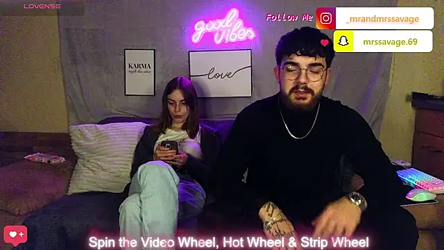 Snapshot of MrAndMrsSavage chatting on 01-15-25, 10:13 MrAndMrsSavage online show from 01-15-25, 10:13