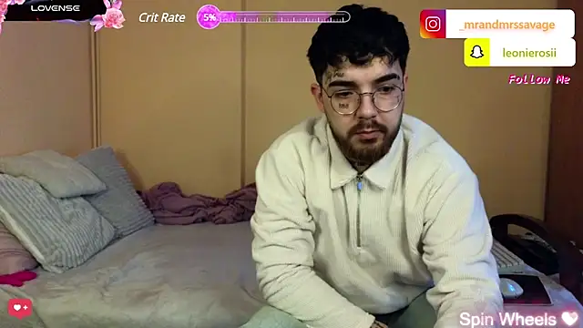 Snapshot of MrAndMrsSavage chatting on 02-07-25, 02:26 MrAndMrsSavage online show from 02-07-25, 02:26