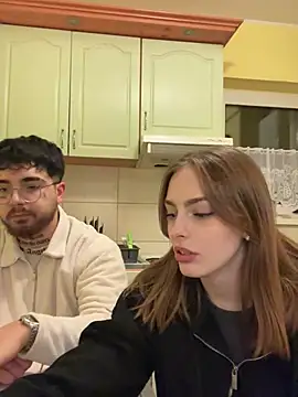 Snapshot of MrAndMrsSavage chatting on 02-09-25, 09:17 MrAndMrsSavage online show from 02-09-25, 09:17