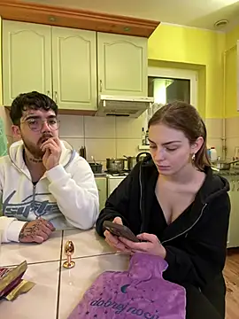 Snapshot of MrAndMrsSavage chatting on 02-20-25, 09:09 MrAndMrsSavage online show from 02-20-25, 09:09