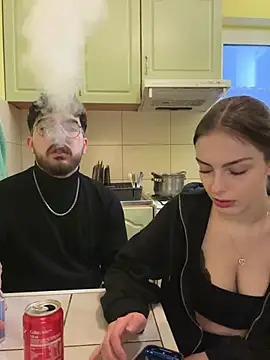 Snapshot of MrAndMrsSavage chatting on 02-23-25, 03:29 MrAndMrsSavage online show from 02-23-25, 03:29