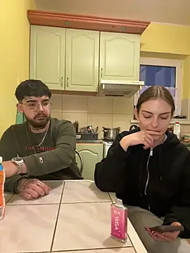 Snapshot of MrAndMrsSavage chatting on 02-24-25, 04:47 MrAndMrsSavage online show from 02-24-25, 04:47