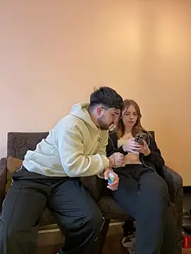 Snapshot of MrAndMrsSavage chatting on 02-26-25, 02:36 MrAndMrsSavage online show from 02-26-25, 02:36