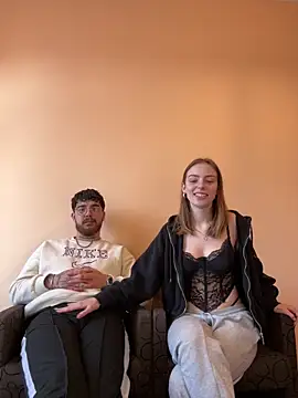 Snapshot of MrAndMrsSavage chatting on 03-04-25, 03:15 MrAndMrsSavage online show from 03-04-25, 03:15