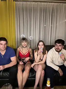 Snapshot of MrAndMrsSavage chatting on 03-15-25, 05:04 MrAndMrsSavage online show from 03-15-25, 05:04