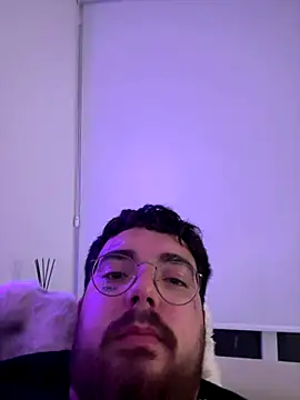 Snapshot of MrAndMrsSavage chatting on 11-09-25, 03:38 MrAndMrsSavage online show from 11-09-25, 03:38