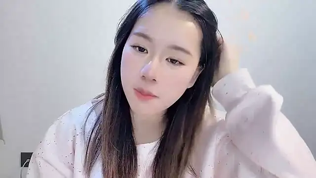 chloe-01 online show from 11-27-25, 03:14